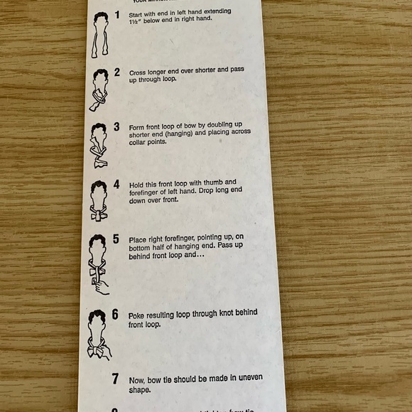 JACOBS ROBERTS LTD JUNIOR SIZED BOWTIE AND CUMMERBUND SET - Picture 6 of 6